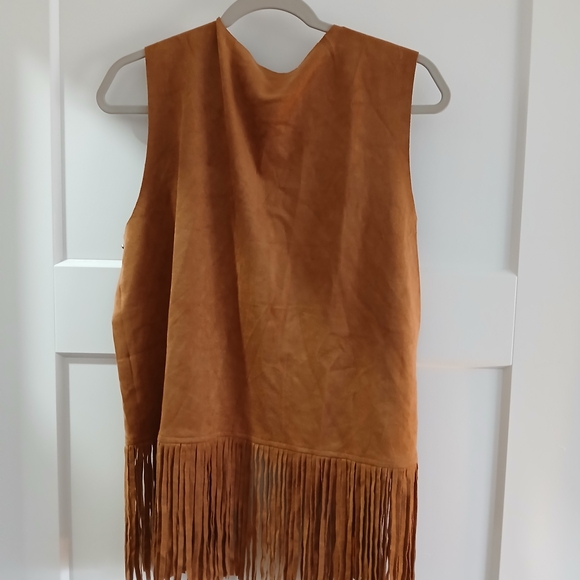 Brown Suede Fringe Vest with Studs - Picture 3 of 6